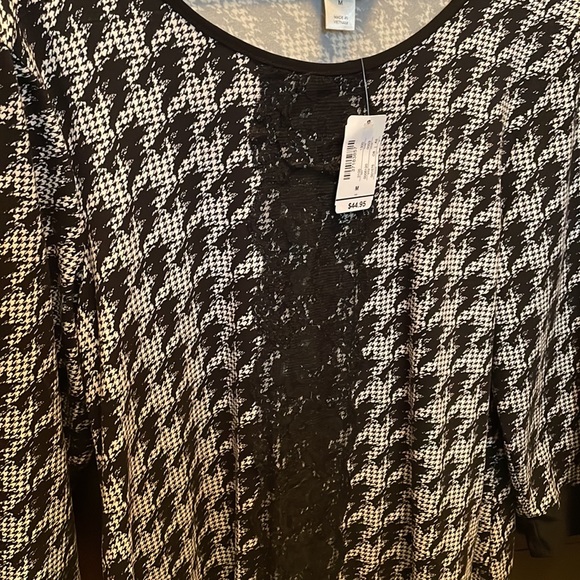 Christopher & Banks women’s top NWT - Picture 7 of 9